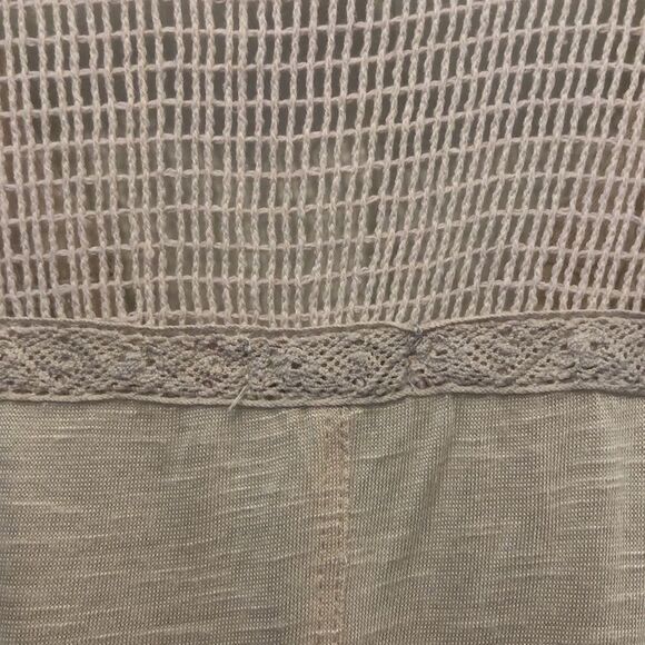 Ecote Cream Cotton Sleeveless Blouse with Buttons and Crochet, Women’s XS - Picture 4 of 5